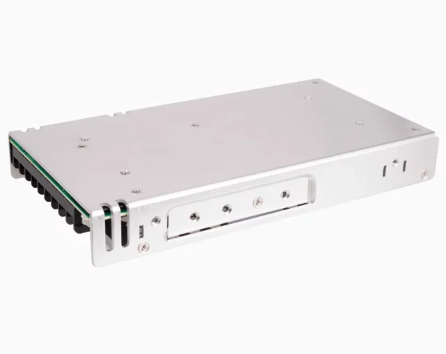 Systemy Szynowe → Magnetyczne → Akcesoria → Maxlight MA0007 Magnetic Zasilacz zewnętrzny 48V 200W